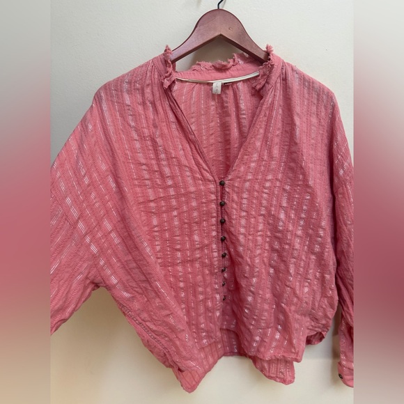 Pilco Anthropologie Pink Button-Up Women's Top - Picture 4 of 10